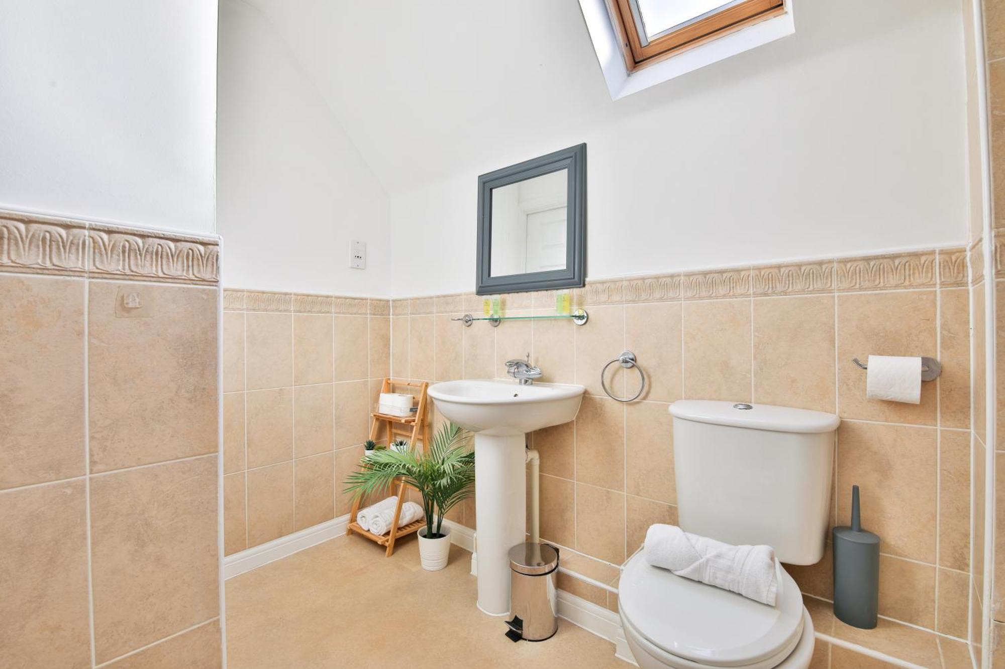 Stayright 2 Bed Beach House With Private Parking- Next To Barry Beach And Jackson Bay Exteriér fotografie
