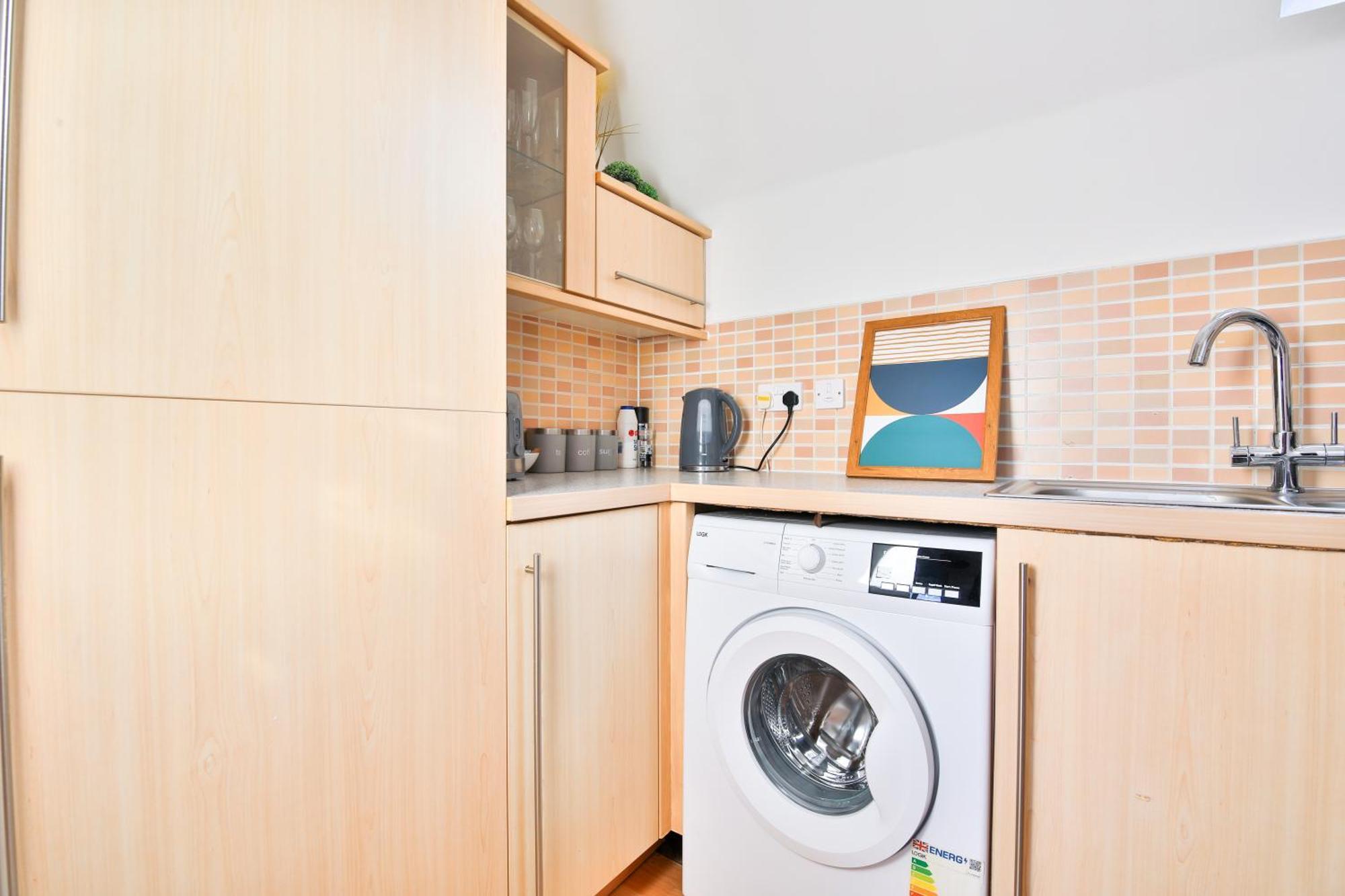 Stayright 2 Bed Beach House With Private Parking- Next To Barry Beach And Jackson Bay Exteriér fotografie