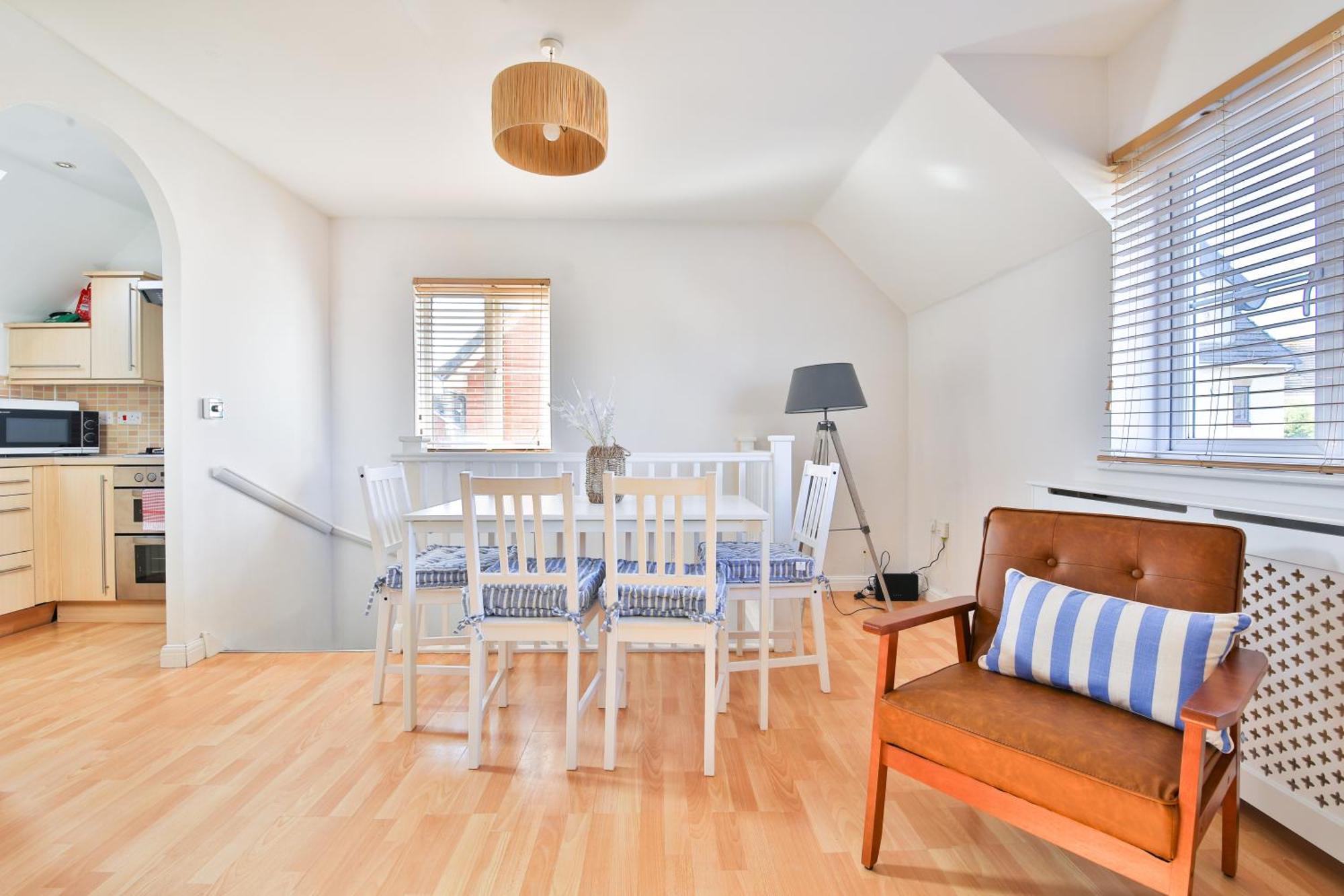 Stayright 2 Bed Beach House With Private Parking- Next To Barry Beach And Jackson Bay Exteriér fotografie